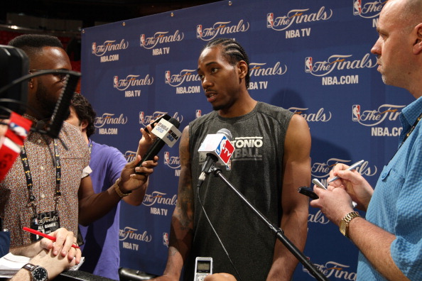 河南省羽毛球协会昌晓秋：借羽毛球星星之火寻找城市内核丨顶端访谈