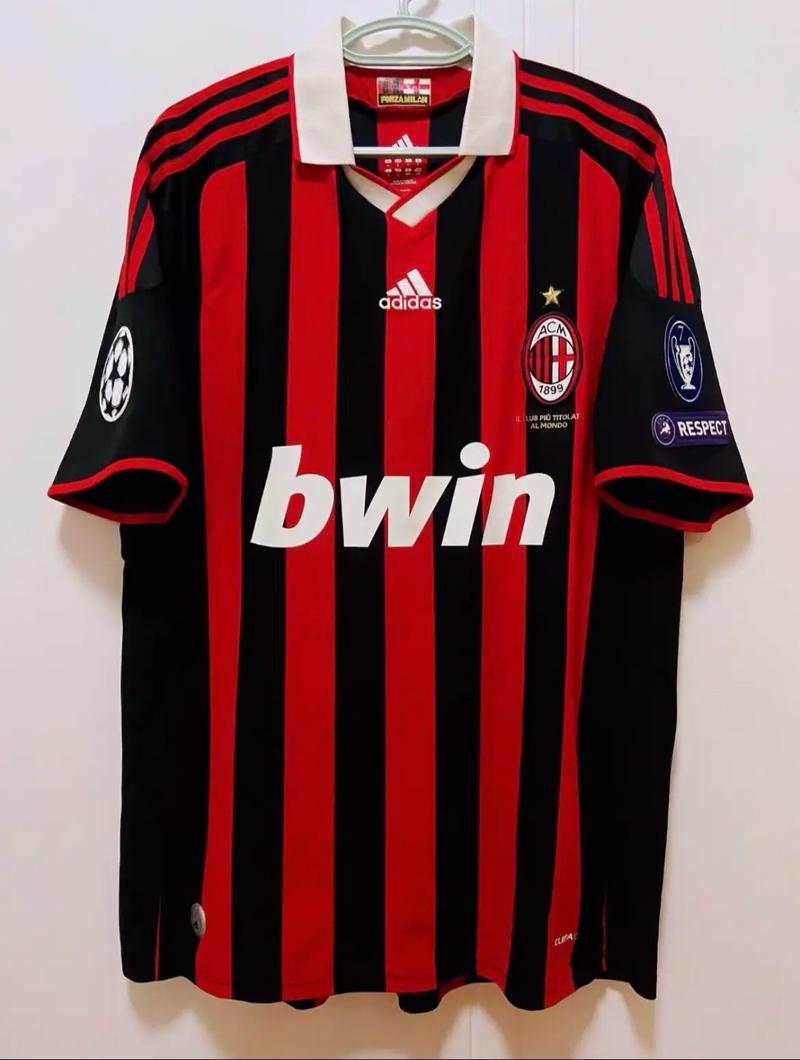 竞技与娱乐并存的游戏生态逐步成型