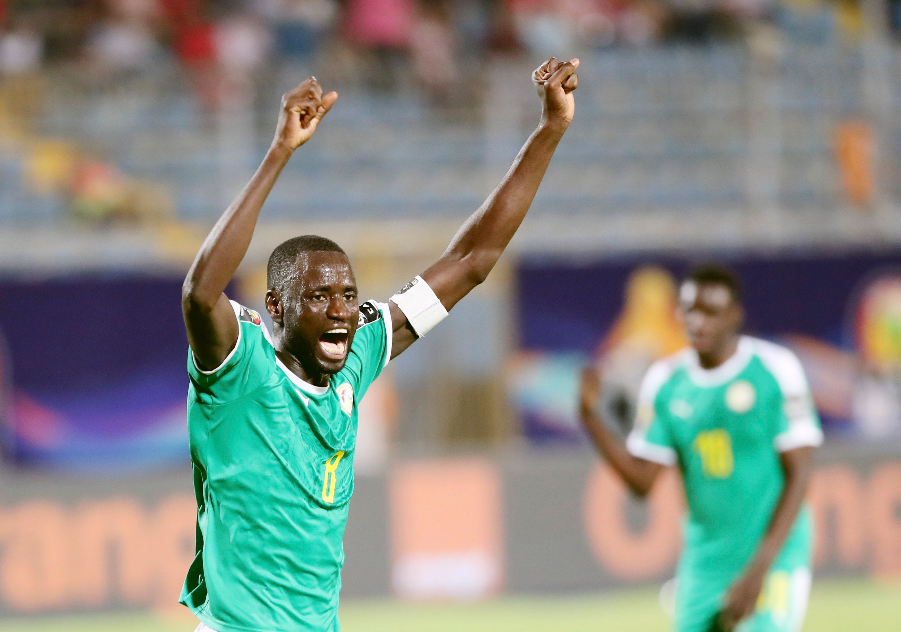 我国羽毛球男单全英赛内战 骆建佑挤下师弟晋级