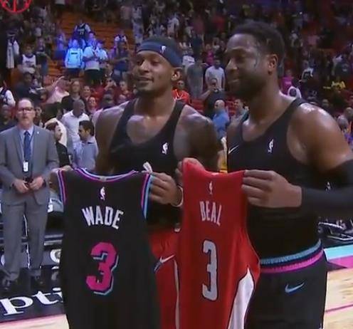 综合体育历史数据回顾 对比历年成绩变化