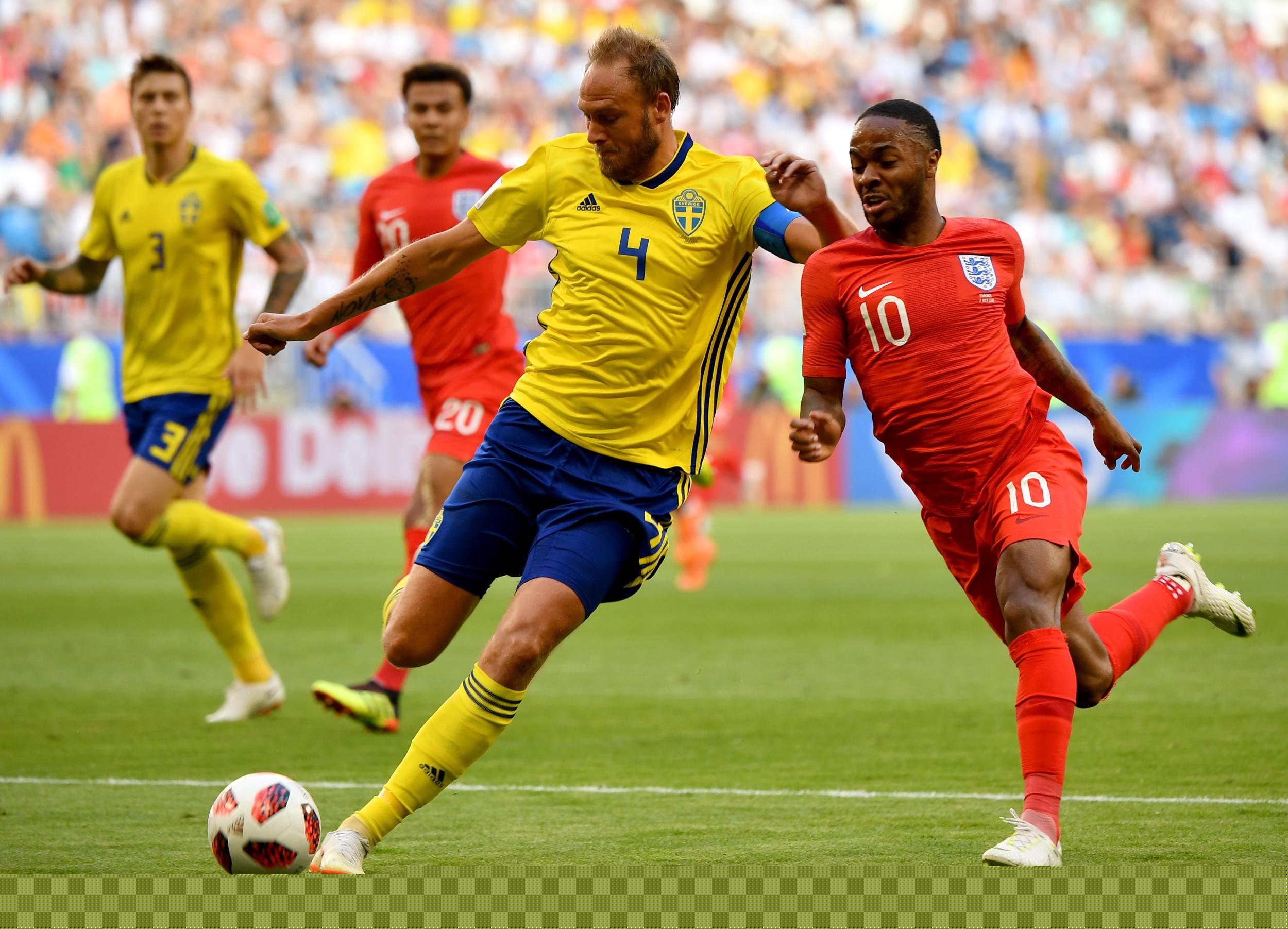 西媒：皇马夏窗预计很平静&目前目标只有阿诺德 冠军数将影响引援