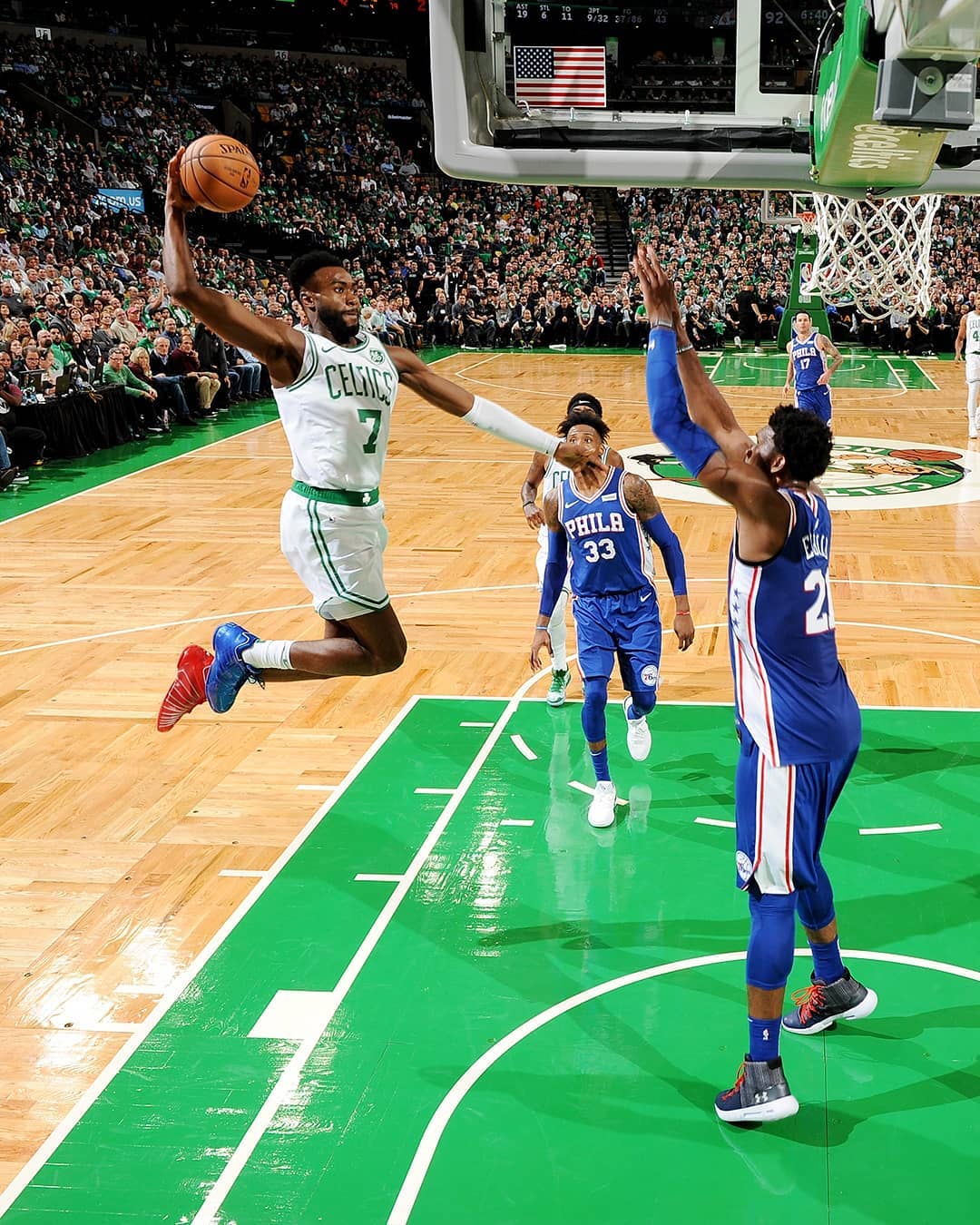 邮报：曼城正就引进格伊进行谈判，水晶宫愿在冬窗出售球员