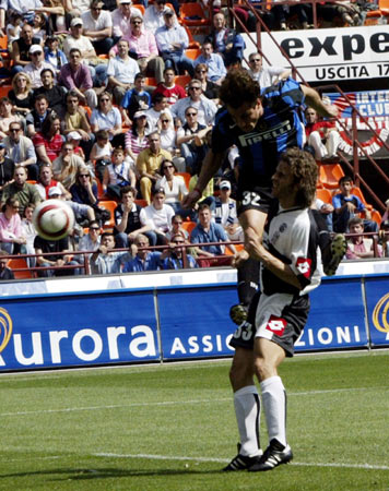 BURTON运动员团队新赛季多点开花，苏翊鸣连夺两冠