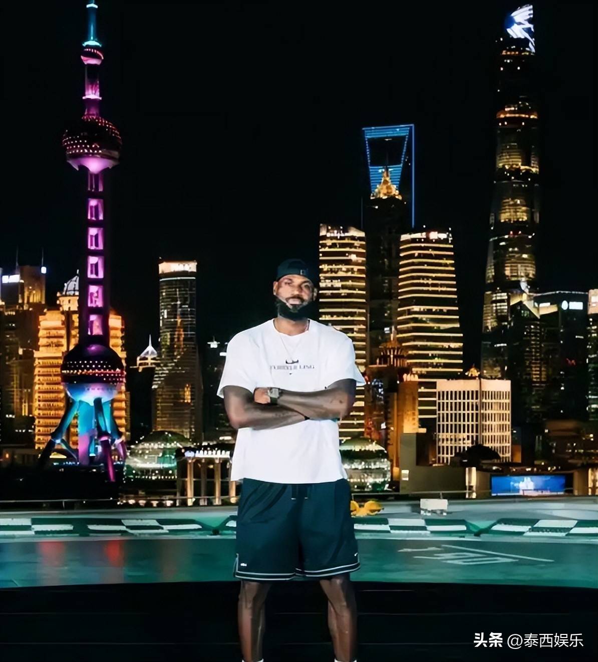 底色这恰好