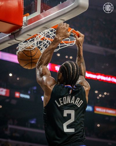 值得敬佩，凯拉特十名球迷远征近5000公里，在丹麦为球队助威