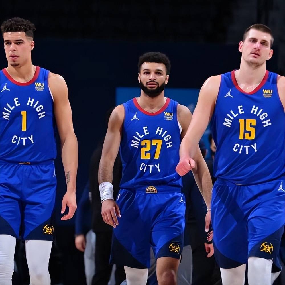 为什么现场记分板必须实时更新球员的Expected BA而非单纯打击率